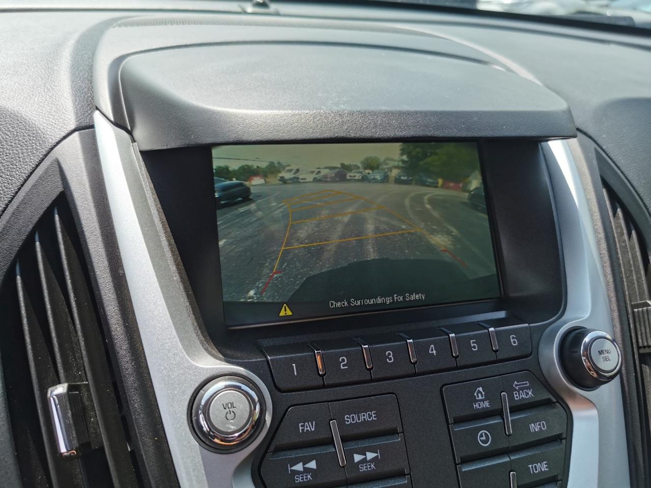 2017 Chevrolet Equinox LT - Photo #22