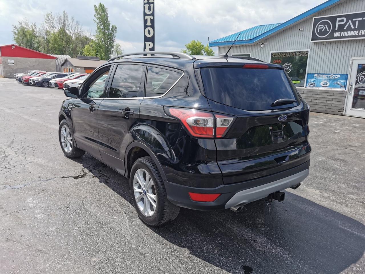 2017 Ford Escape SE - Photo #7