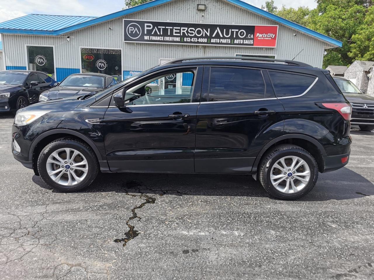 2017 Ford Escape SE - Photo #8