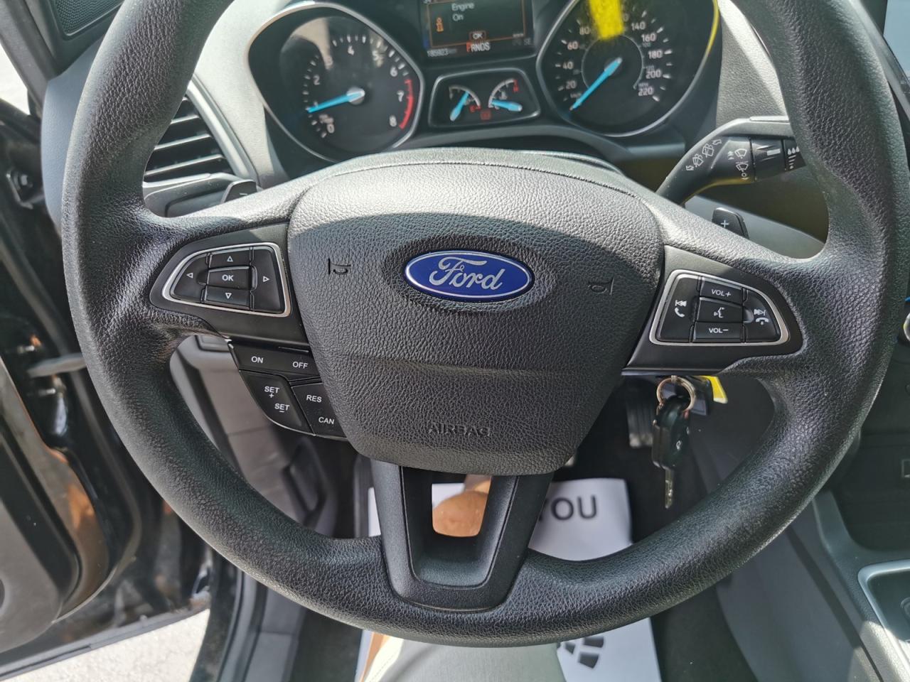 2017 Ford Escape SE - Photo #15