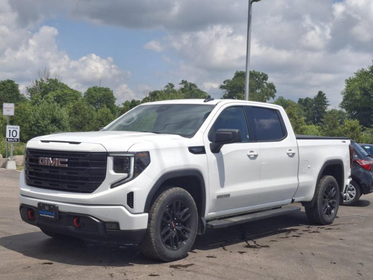 Used 2023 GMC Sierra 1500 Elevation X31 Off-Road | Apple CarPlay & Android Auto | Remote Start | Cruise Control | and More ! for sale in Guelph, ON