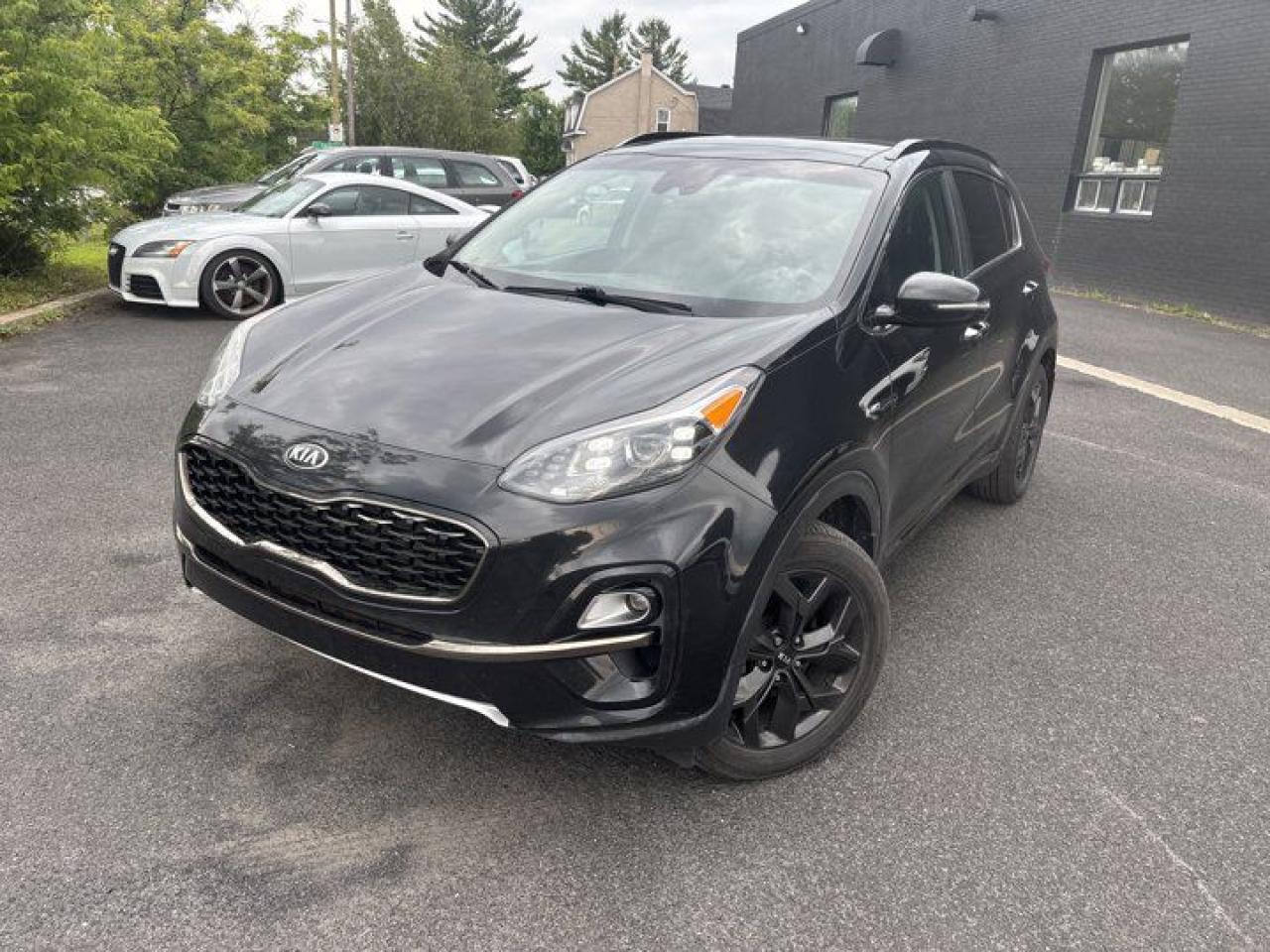 Used 2020 Kia Sportage EX Premium AWD | Leather | Pano Roof | Adaptive Cruise Control | Apple CarPlay | Android Auto & More for sale in Guelph, ON
