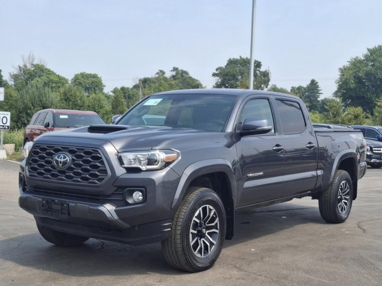 Used 2023 Toyota Tacoma TRD Sport 4x4 | Double Cab | Nav | Adaptive Cruise Control | Apple CarPlay | Android Auto & More ! for sale in Guelph, ON