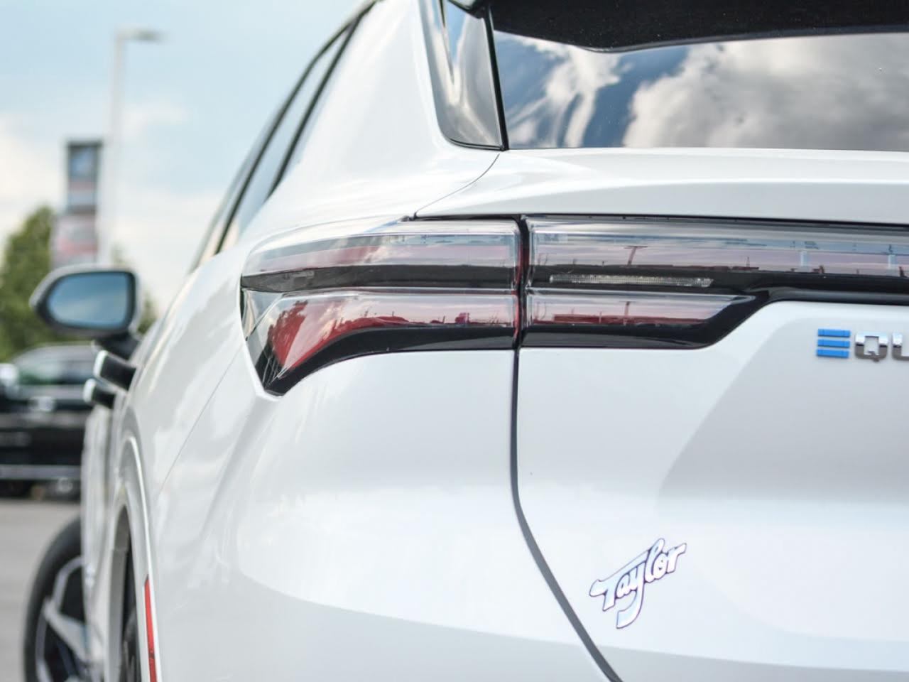 2024 Chevrolet Equinox EV LT Photo