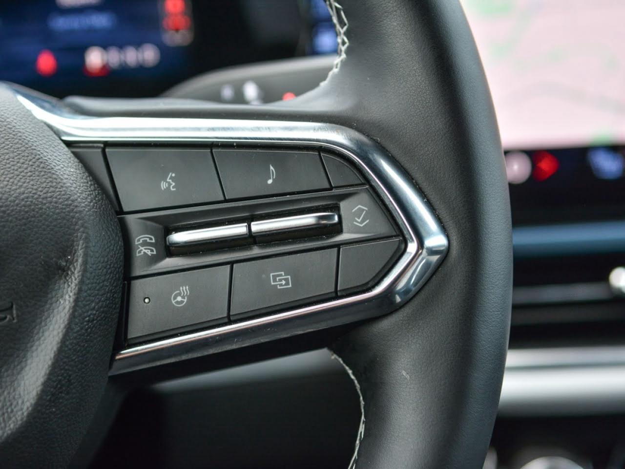 2024 Chevrolet Equinox EV LT Photo