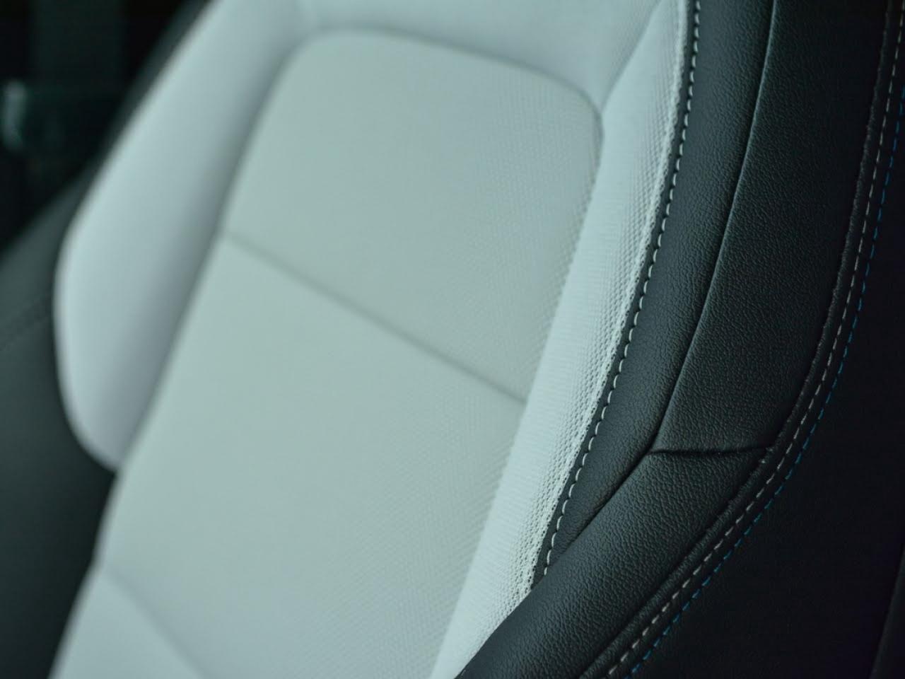 2024 Chevrolet Equinox EV LT Photo