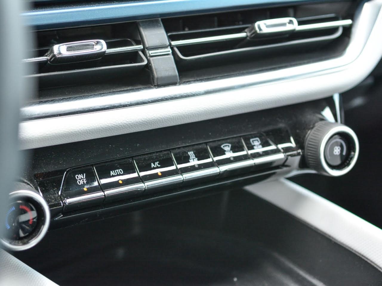 2024 Chevrolet Equinox EV LT Photo