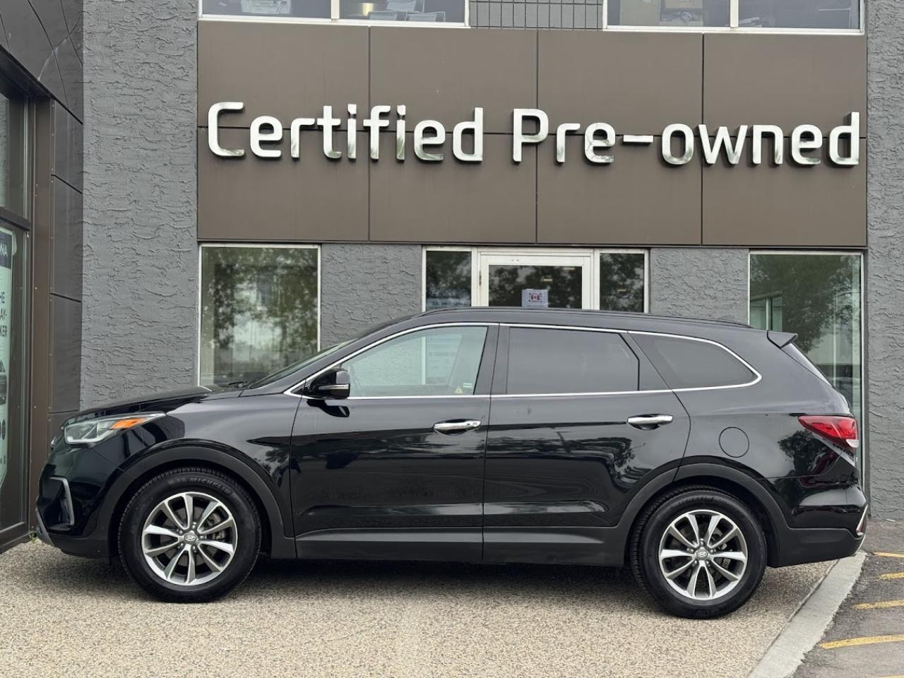 Used 2018 Hyundai Santa Fe LUXURY w/ AWD / 6 PASSENGER / LEATHER for sale in Calgary, AB