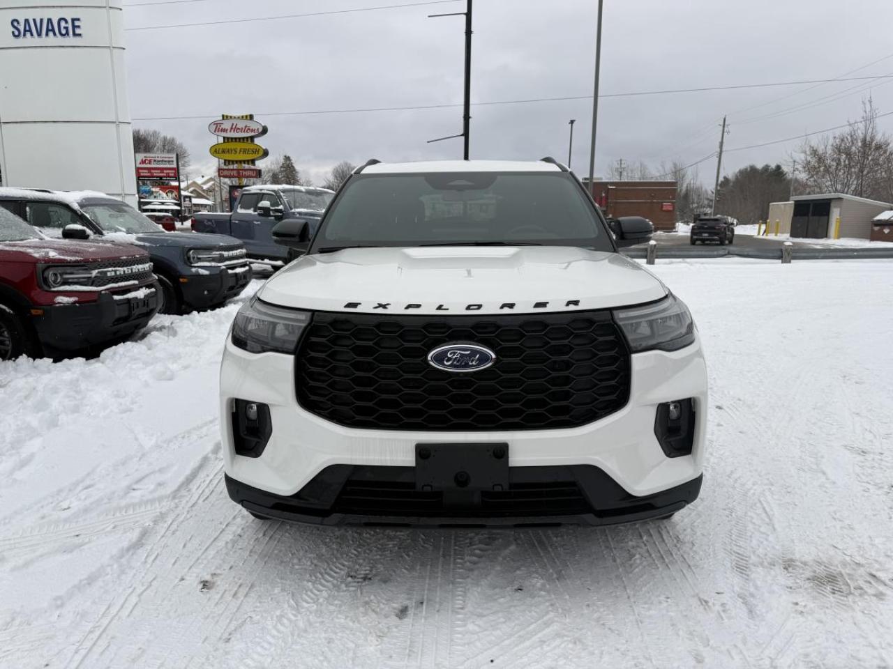 2025 Ford Explorer ST-Line Photo