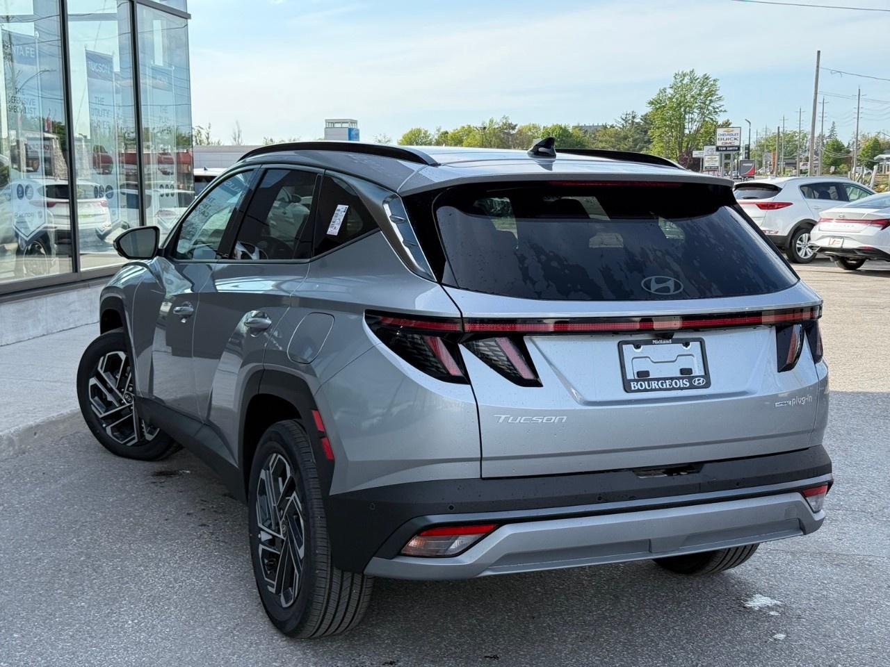 2025 Hyundai Tucson Plug-In Hybrid Ultimate AWD Photo4