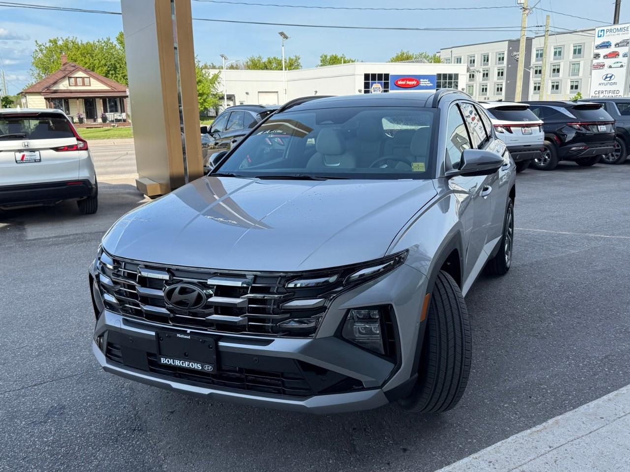 2025 Hyundai Tucson Plug-In Hybrid Ultimate AWD Photo2