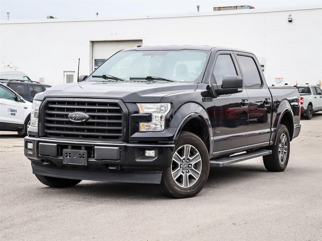 Used 2017 Ford F-150 XLT for sale in Etobicoke, ON