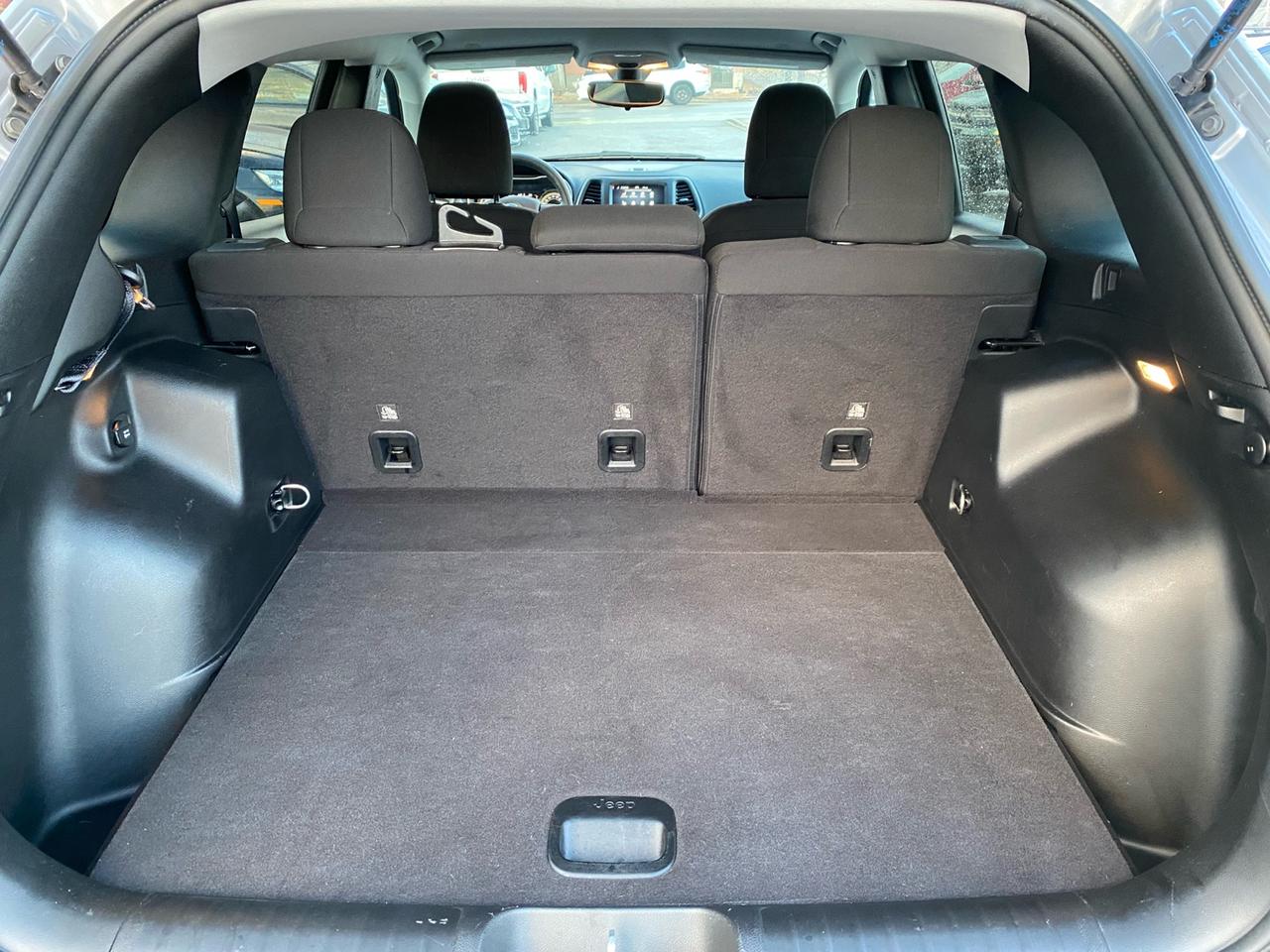 2022 Jeep Cherokee Sport | 4X4 | Apple CarPlay | Android Auto | Photo