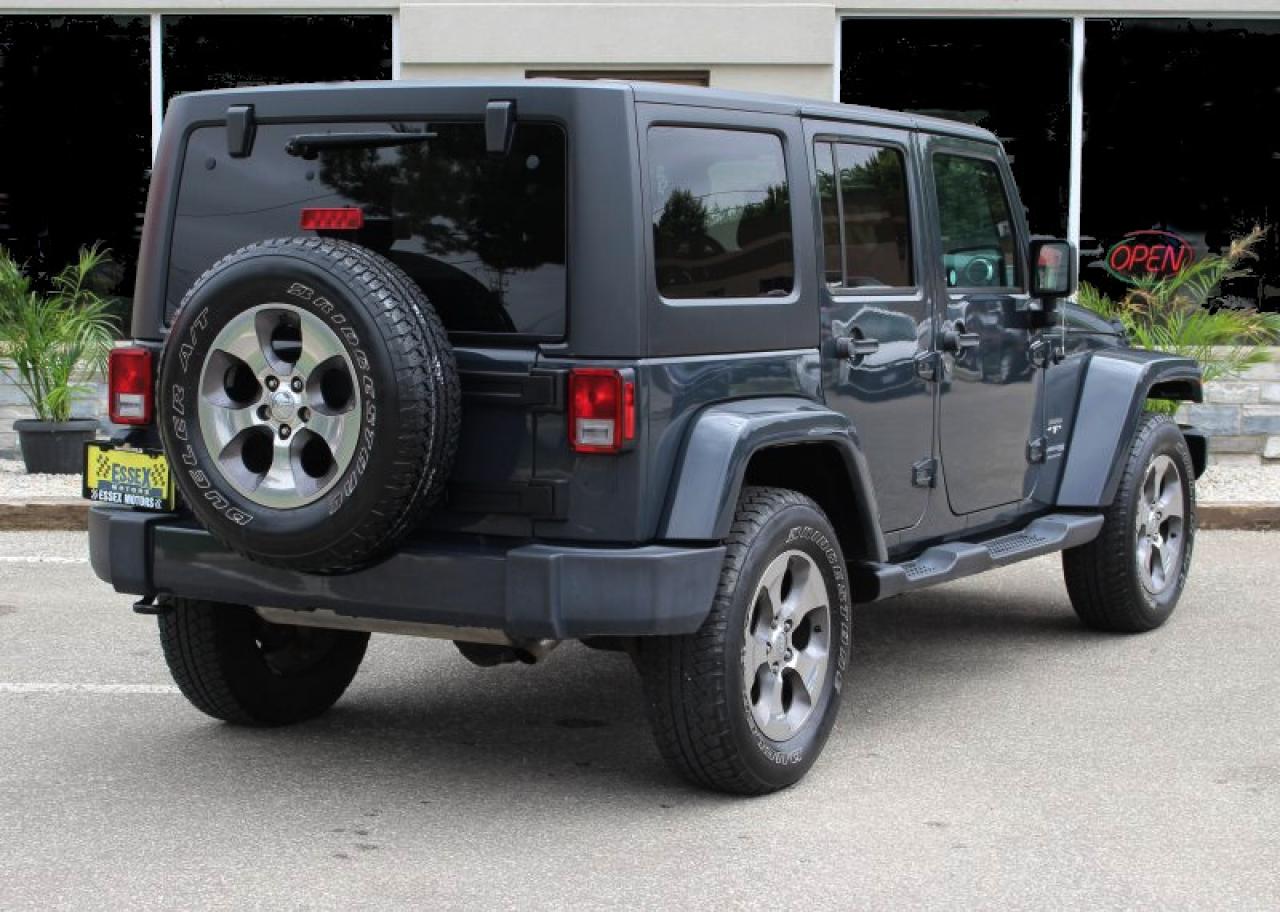 2018 Jeep Wrangler Sahara*Unlimited*Low Ks*4x4*Bluetooth*Two Tops - Photo #5