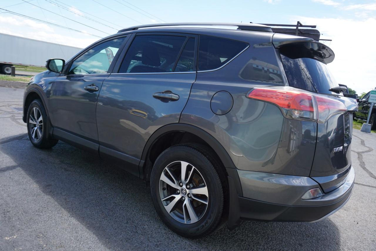 2018 Toyota RAV4 XLE AWD CERTIFIED *FREE ACCIDENT* CAMERA SUNROOF HEATED BLUETOOTH ALLOYS LANE DEPARTURE B.SPOT - Photo #4