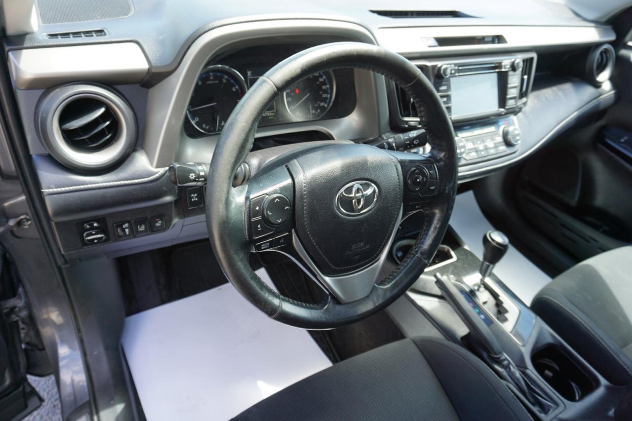 2018 Toyota RAV4 XLE AWD CERTIFIED *FREE ACCIDENT* CAMERA SUNROOF HEATED BLUETOOTH ALLOYS LANE DEPARTURE B.SPOT - Photo #9