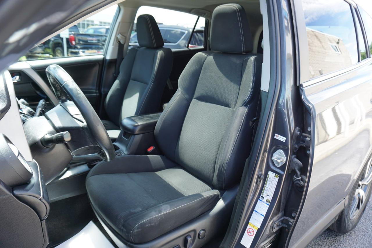 2018 Toyota RAV4 XLE AWD CERTIFIED *FREE ACCIDENT* CAMERA SUNROOF HEATED BLUETOOTH ALLOYS LANE DEPARTURE B.SPOT - Photo #14
