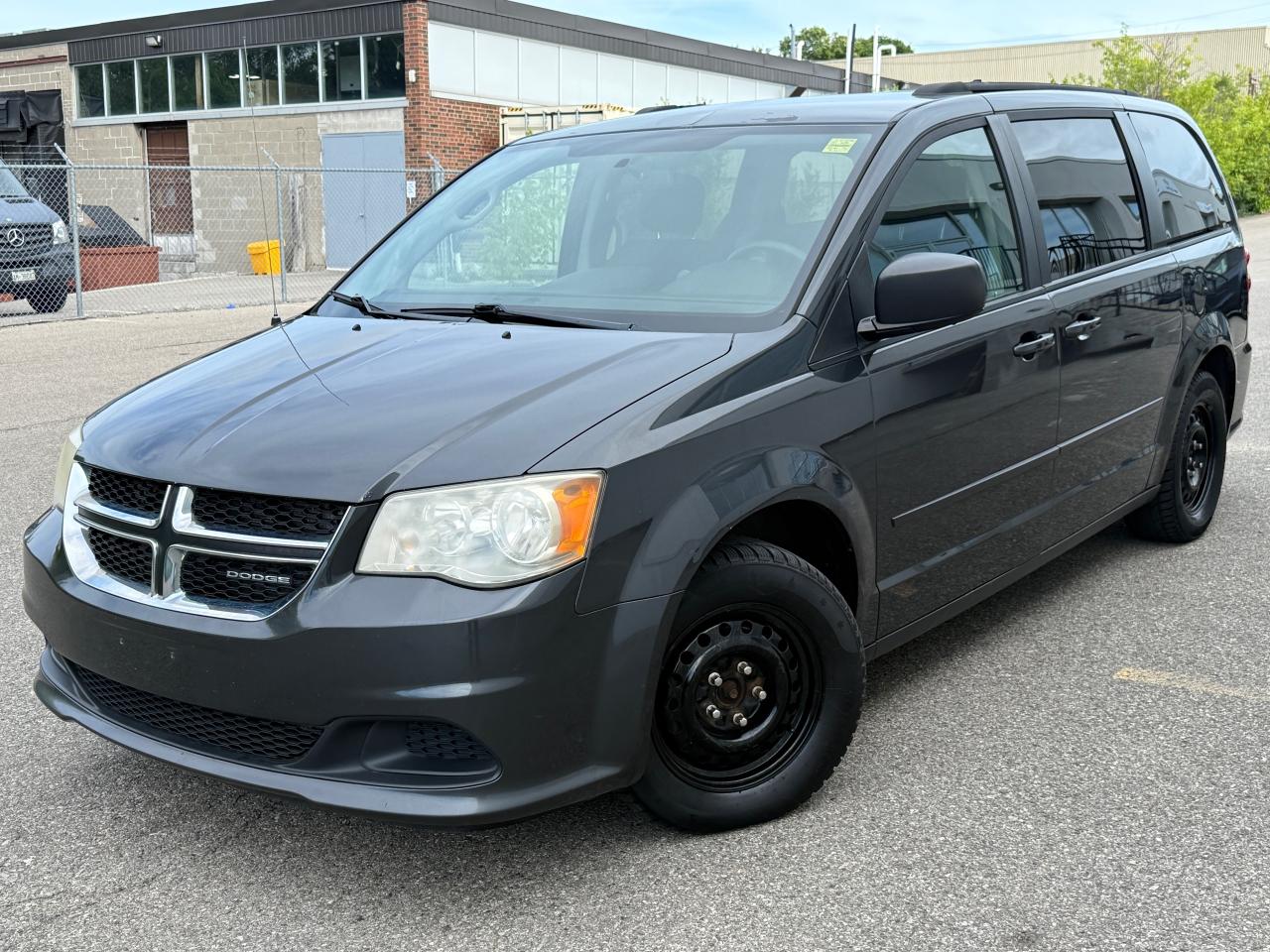 Used 2011 Dodge Grand Caravan SXT for sale in North York, ON