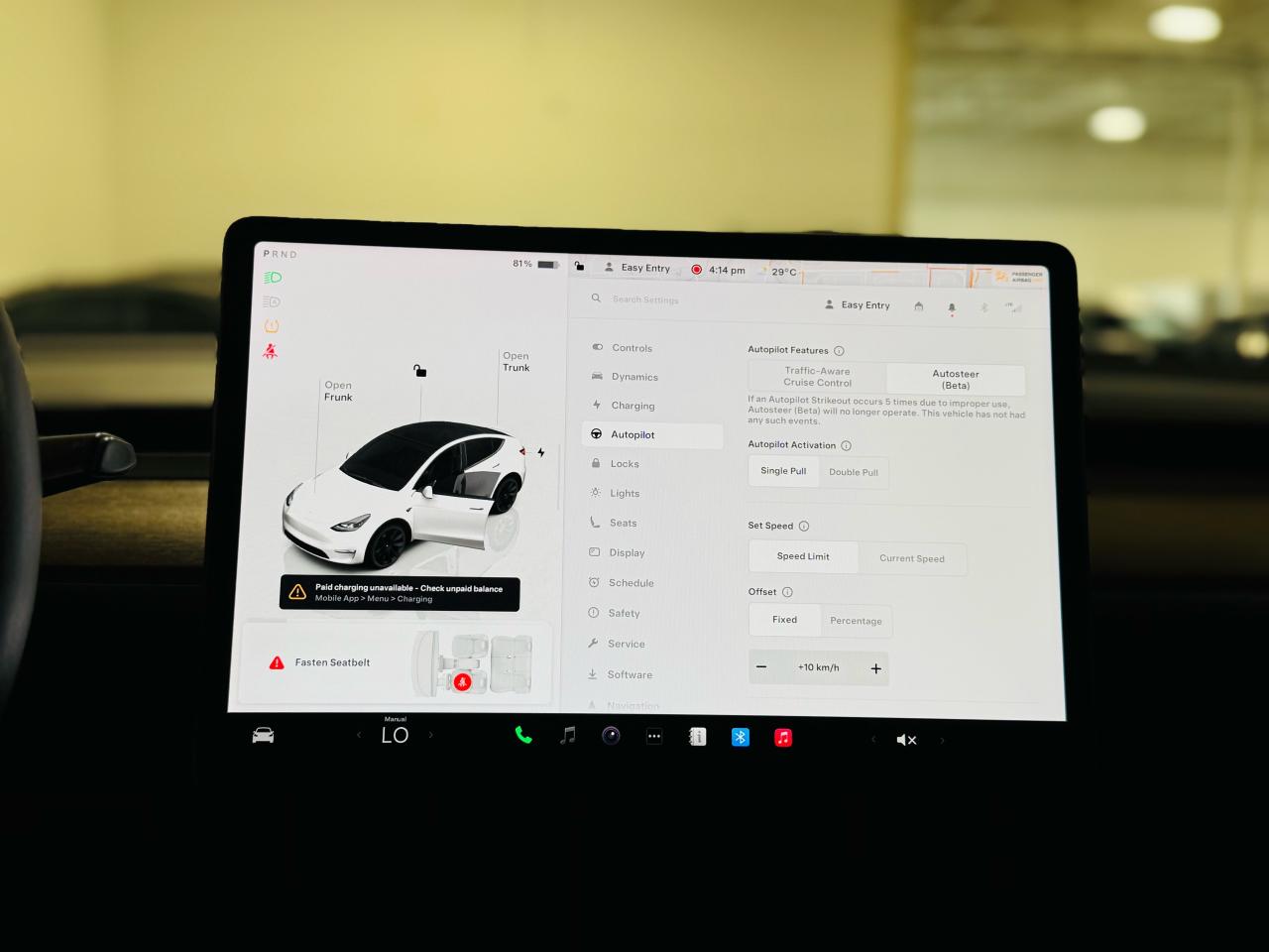 2023 Tesla Model Y LONG RANGE - Photo #17
