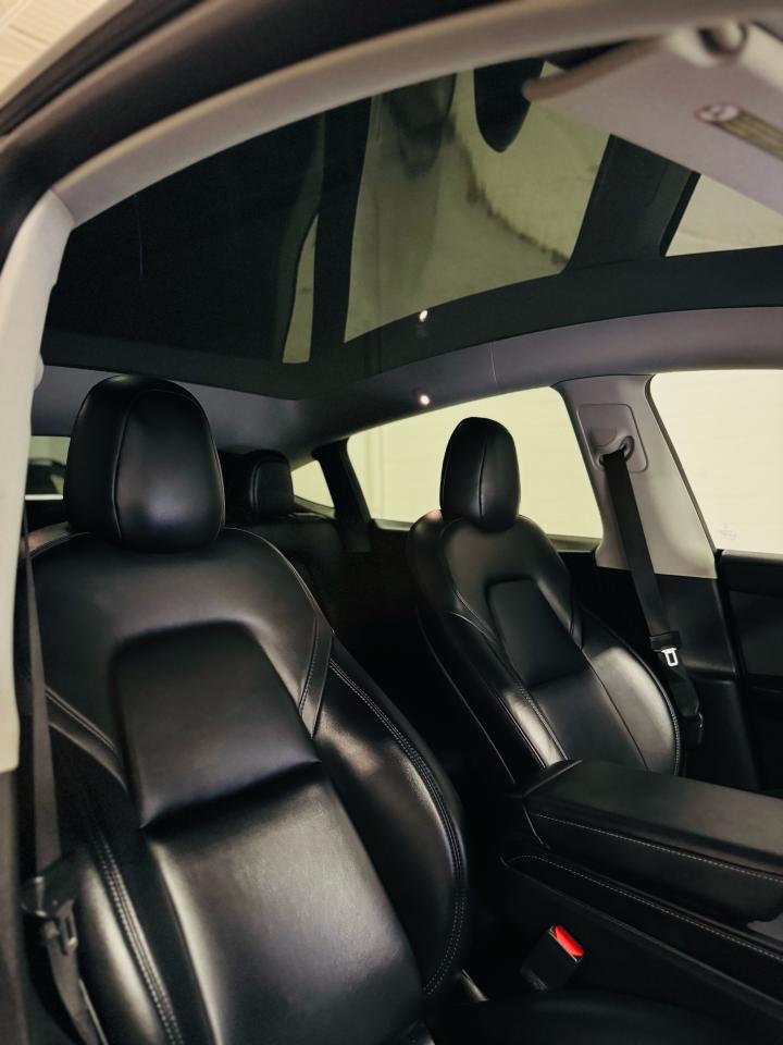 2023 Tesla Model Y LONG RANGE - Photo #25