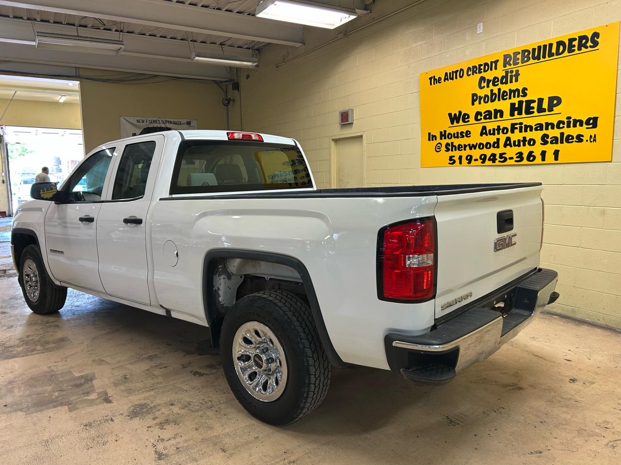 2017 GMC Sierra 1500  - Photo #4