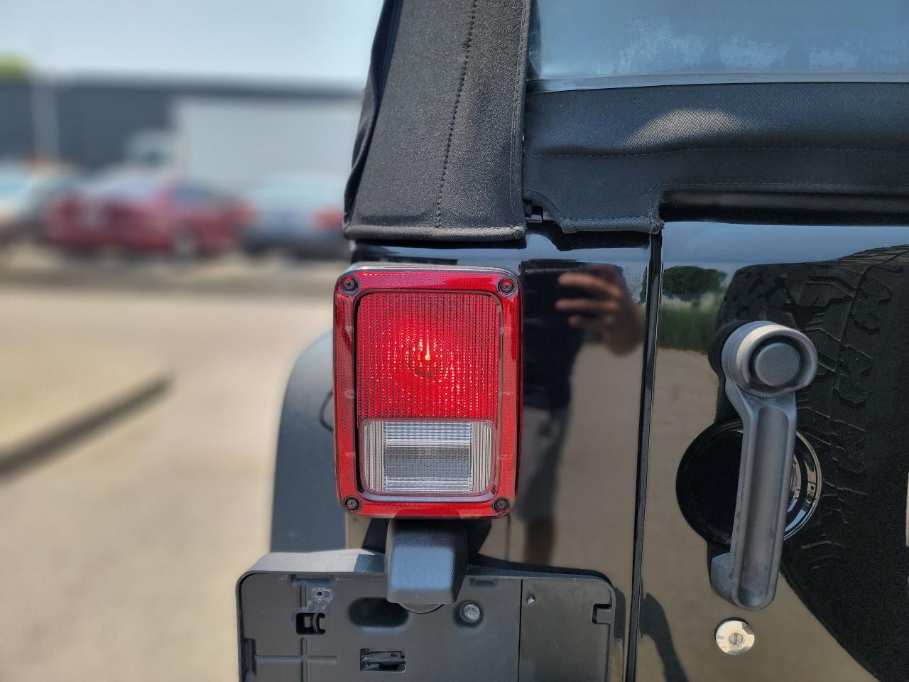 2017 Jeep Wrangler SPORT | AC | CLEAN - Photo #6