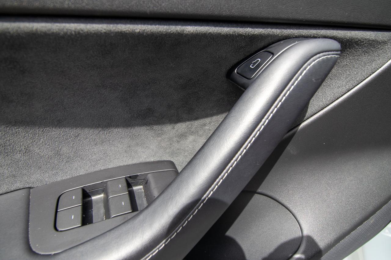 2022 Tesla Model 3 LONG RANGE Photo5