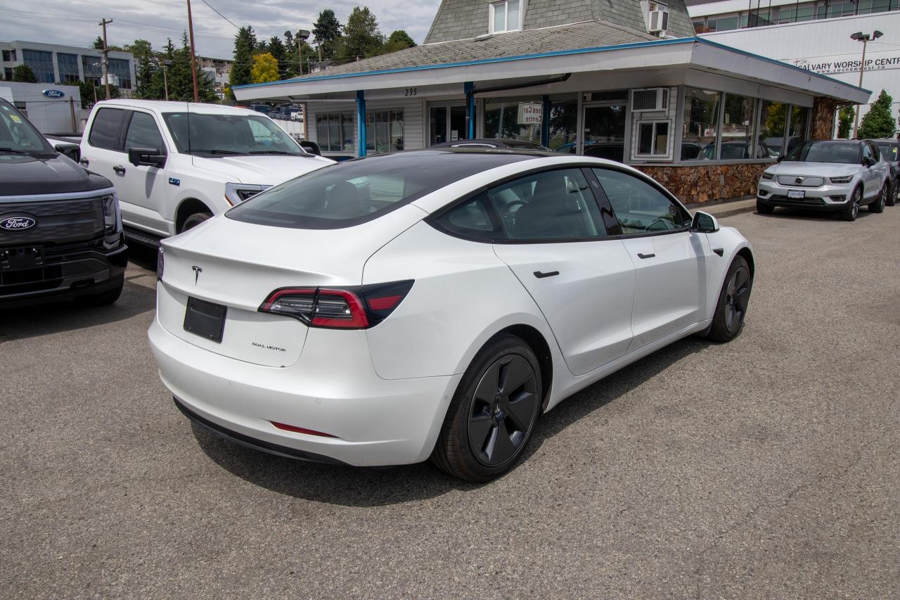 2022 Tesla Model 3 LONG RANGE Photo5