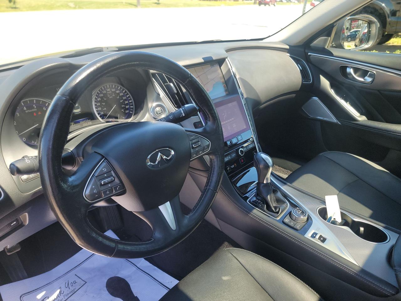 2017 Infiniti Q50 3.0T - Photo #11