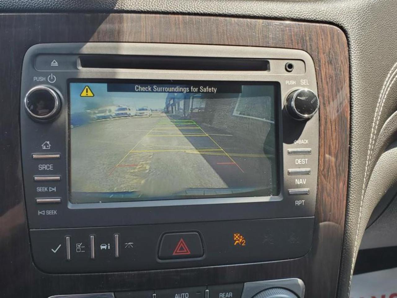 2016 Chevrolet Traverse AWDw/2LT-LEATHER-NAVIGATION-7 PASS/THRID ROW-TOW P - Photo #15