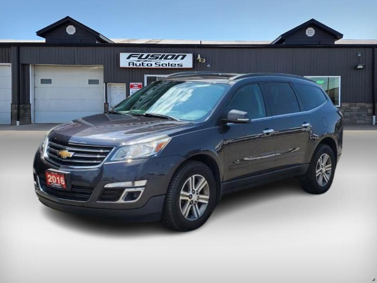 Used 2016 Chevrolet Traverse AWDw/2LT-LEATHER-NAVIGATION-7 PASS/THRID ROW-TOW P for sale in Tilbury, ON