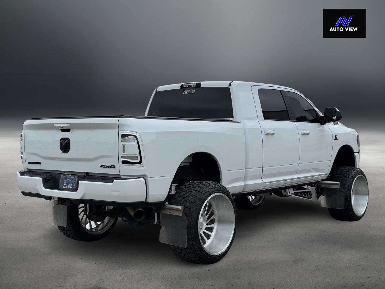 2020 RAM 2500 Big Horn MEGA CAB **8” McGaughys Lift Kit** - Photo #5