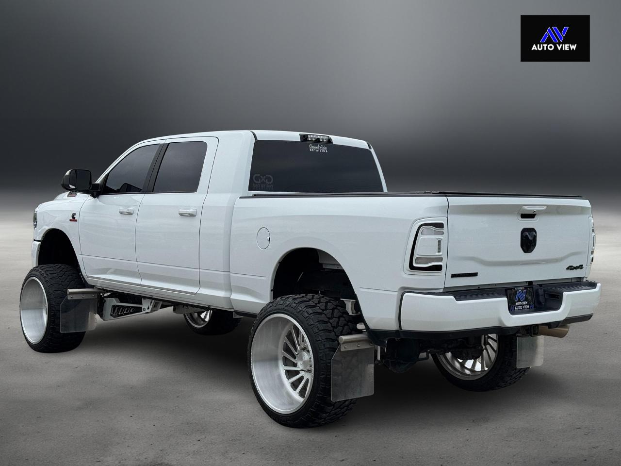 2020 RAM 2500 Big Horn MEGA CAB **8” McGaughys Lift Kit** - Photo #7