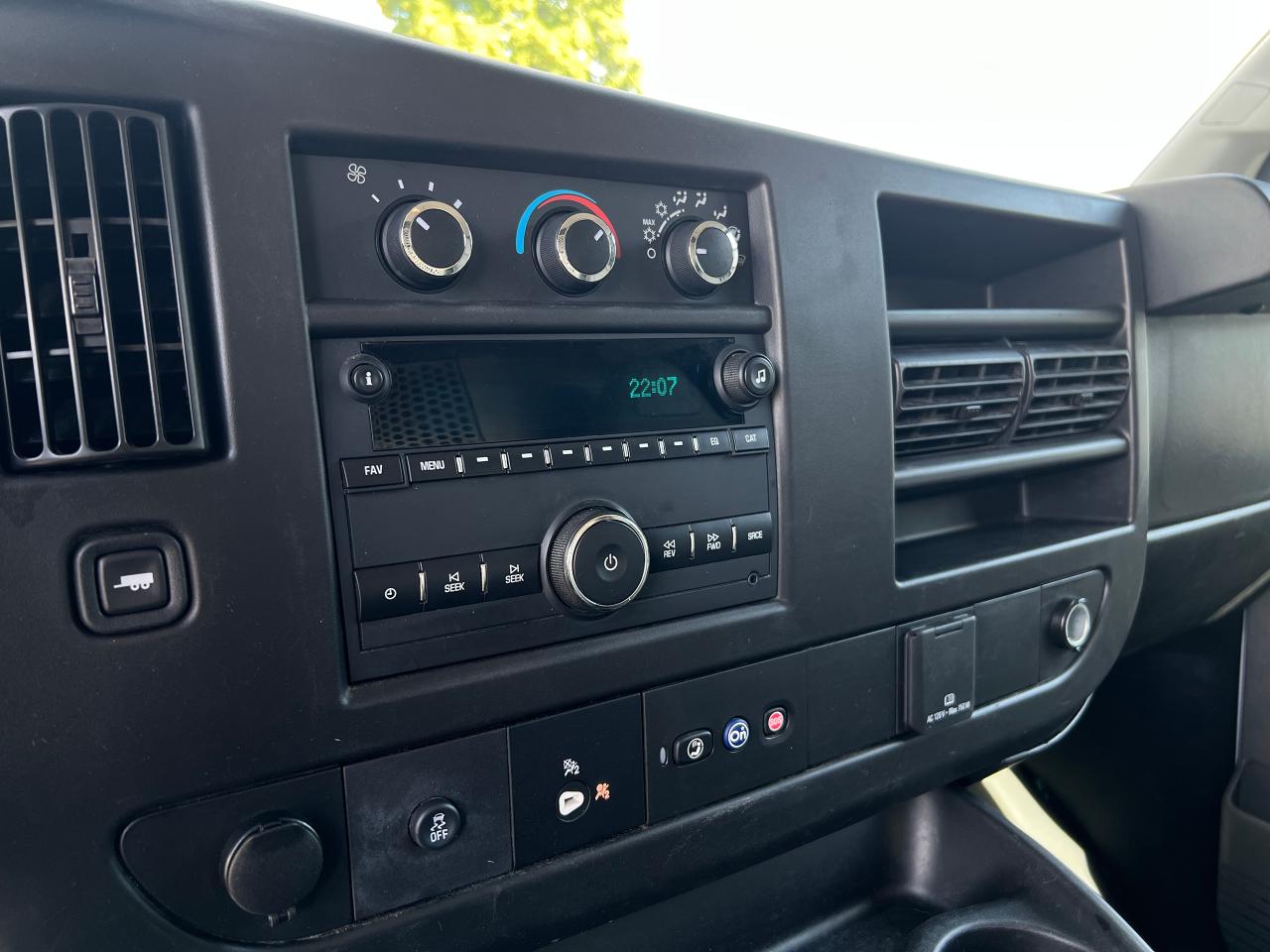 2020 Chevrolet Express Cargo Van undefined - Photo #12