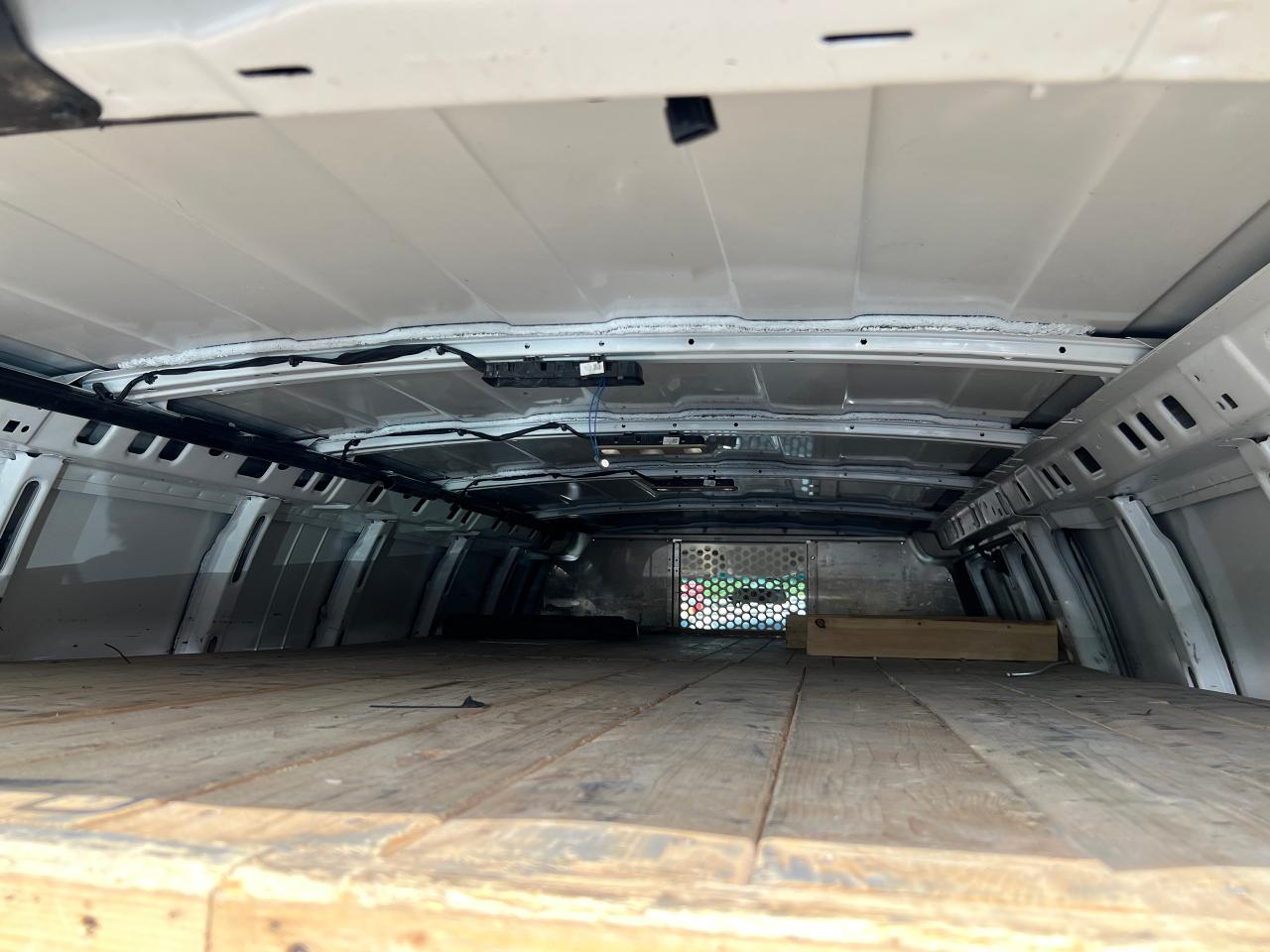 2020 Chevrolet Express Cargo Van undefined - Photo #17