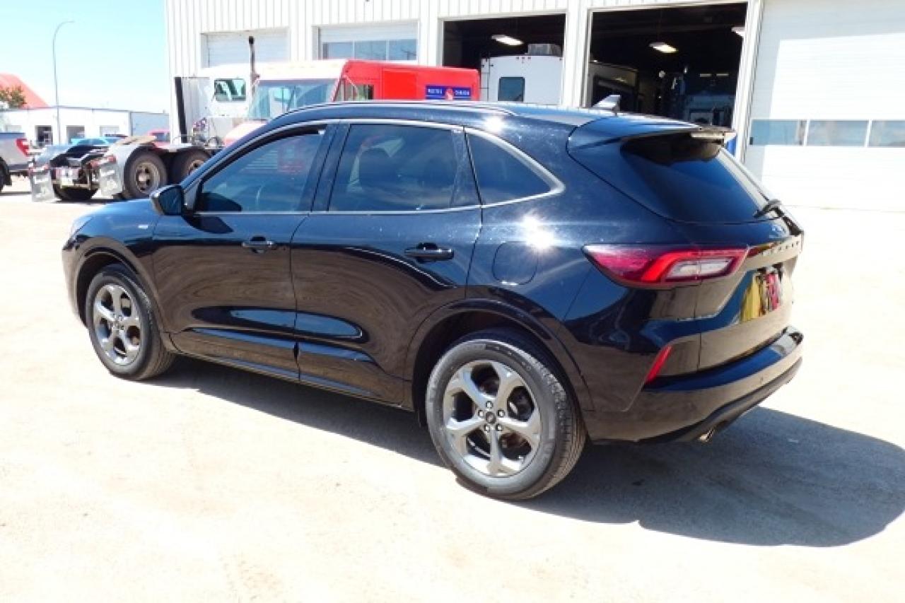 2023 Ford Escape ST-Line Select AWD w/Htd L.wrap, NAV, BUC - Photo #8