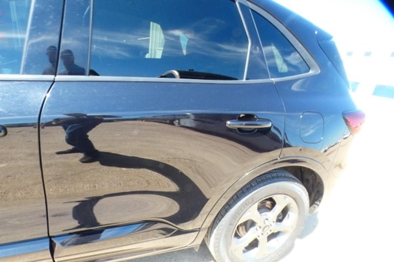 2023 Ford Escape ST-Line Select AWD w/Htd L.wrap, NAV, BUC - Photo #27