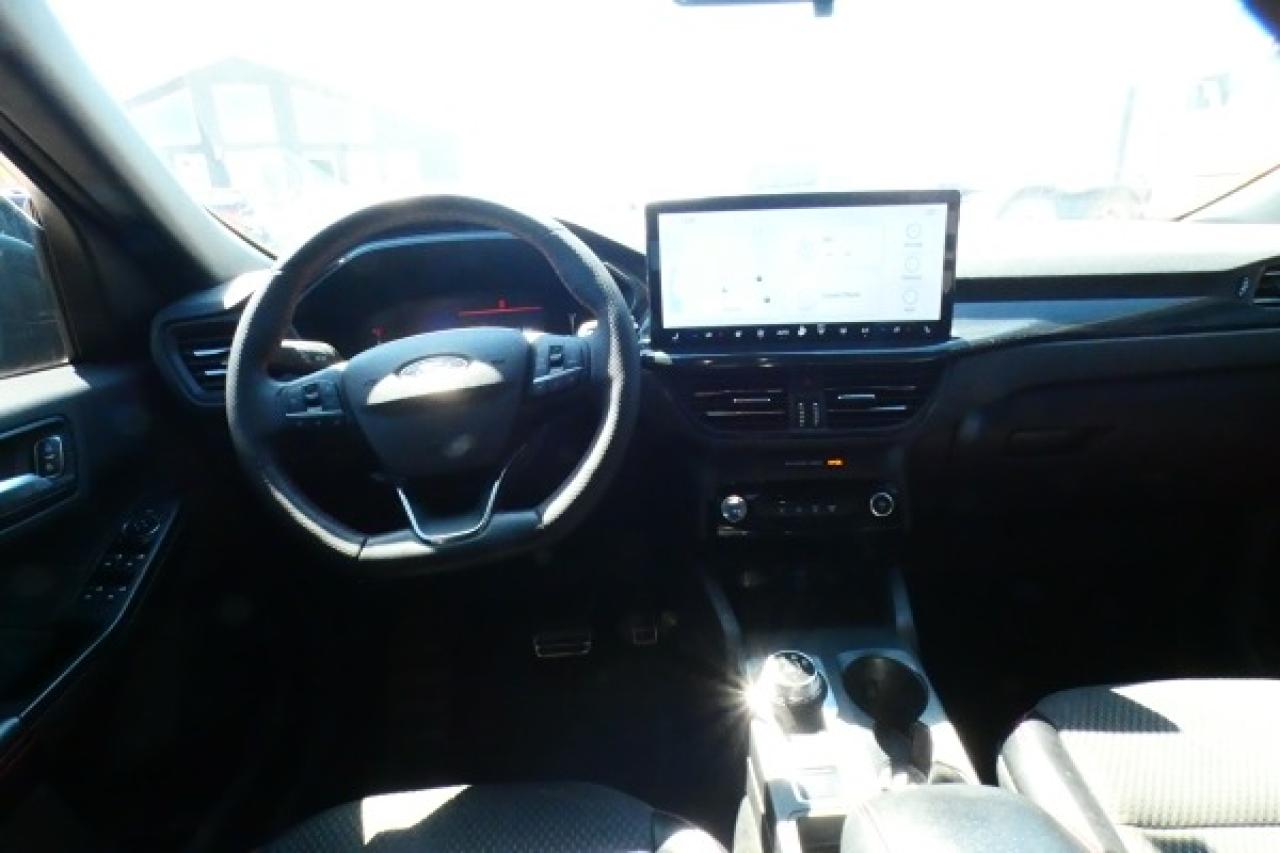 2023 Ford Escape ST-Line Select AWD w/Htd L.wrap, NAV, BUC - Photo #12