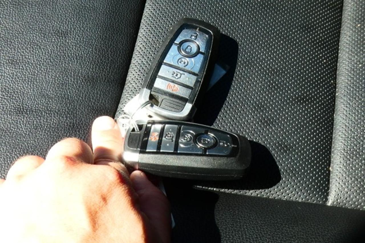 2024 Ford Explorer Limited 4WD w/H&C L, NAV, BUC - Photo #20