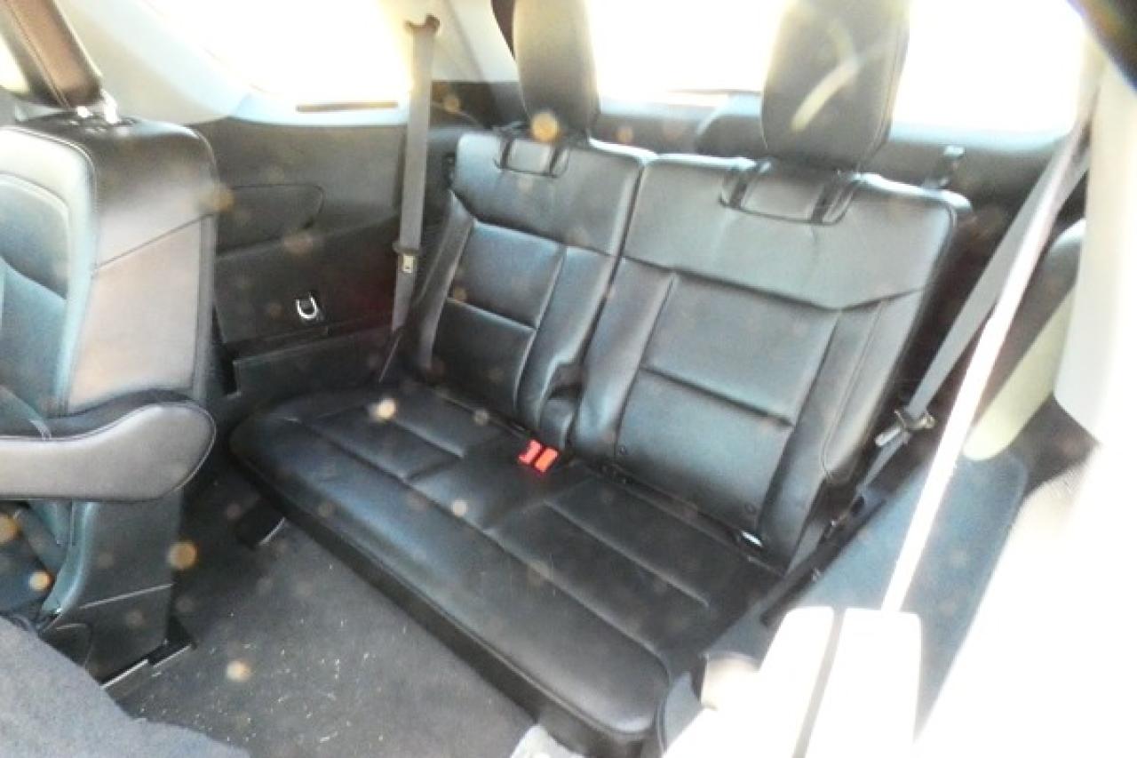 2024 Ford Explorer Limited 4WD w/H&C L, NAV, BUC - Photo #9