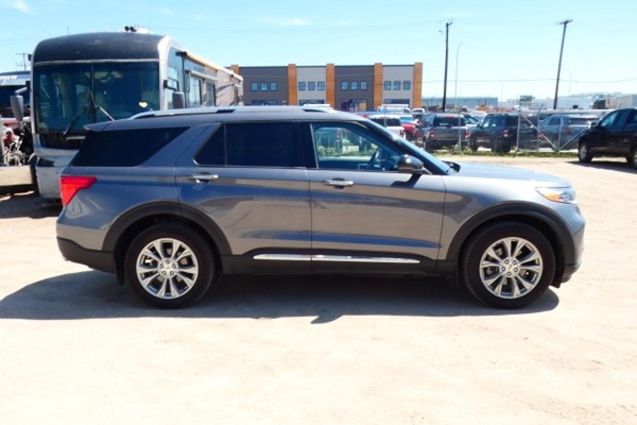 2024 Ford Explorer Limited 4WD w/H&C L, NAV, BUC - Photo #5