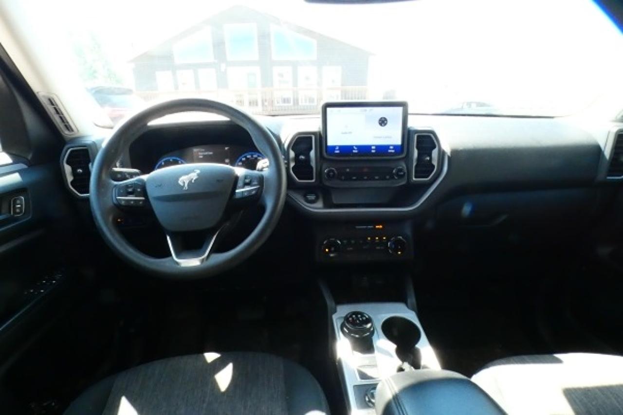 2023 Ford Bronco Sport Big Bend 4x4 w/Htd cloth, BUC - Photo #12