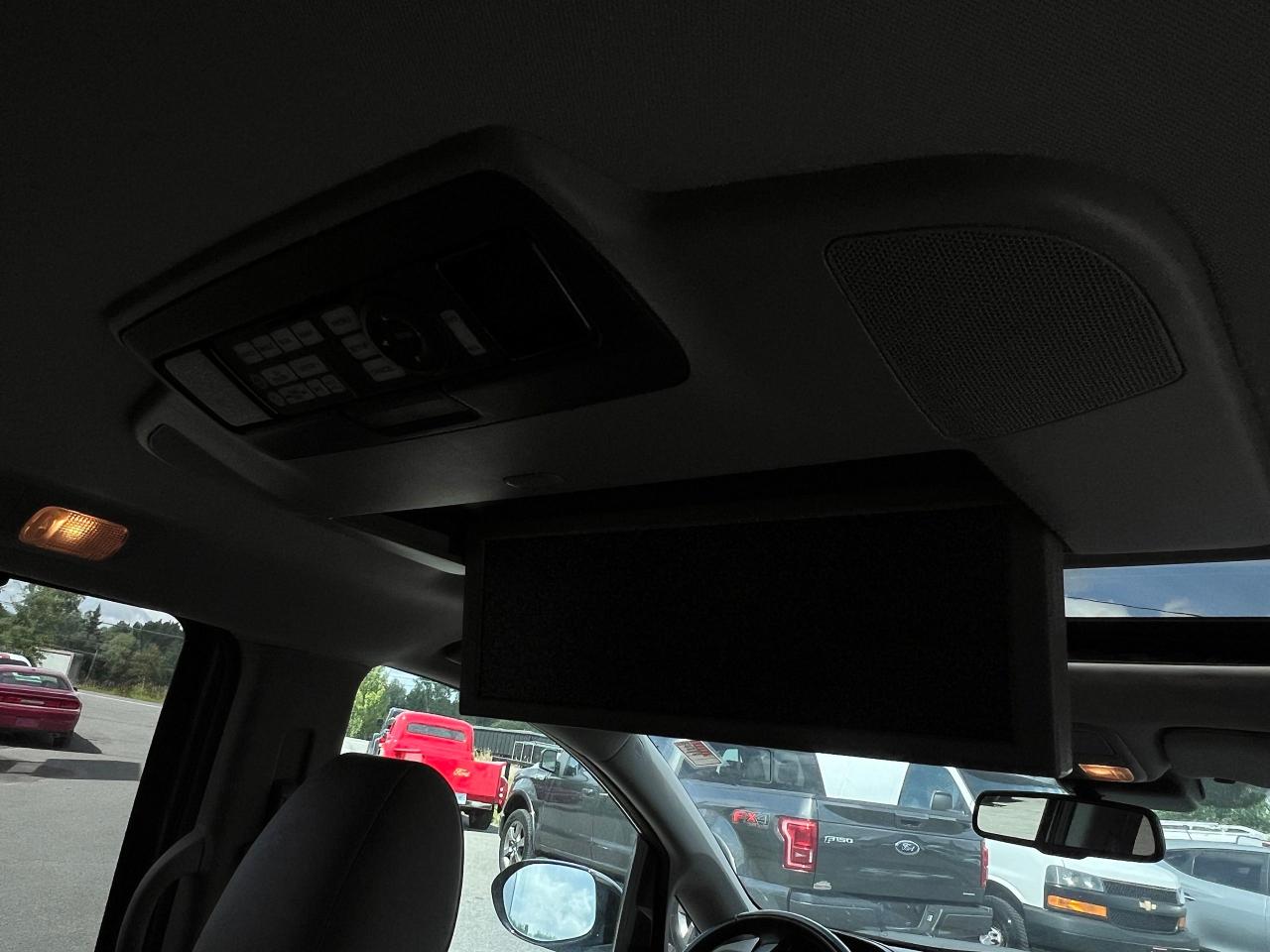 2016 Honda Odyssey Touring - Photo #10