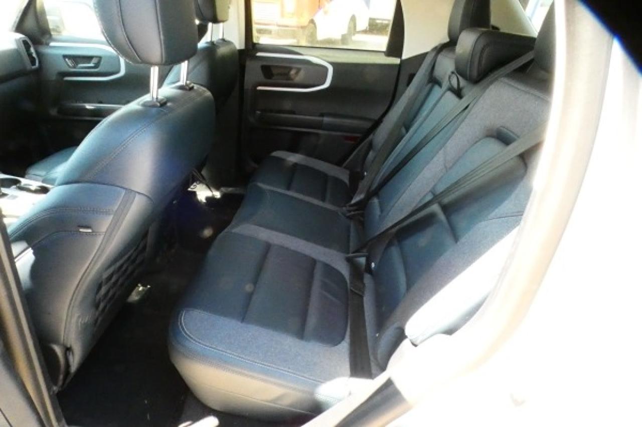 2023 Ford Bronco Sport Outer Banks 4x4 w/Htd L.wrap, BUC - Photo #10
