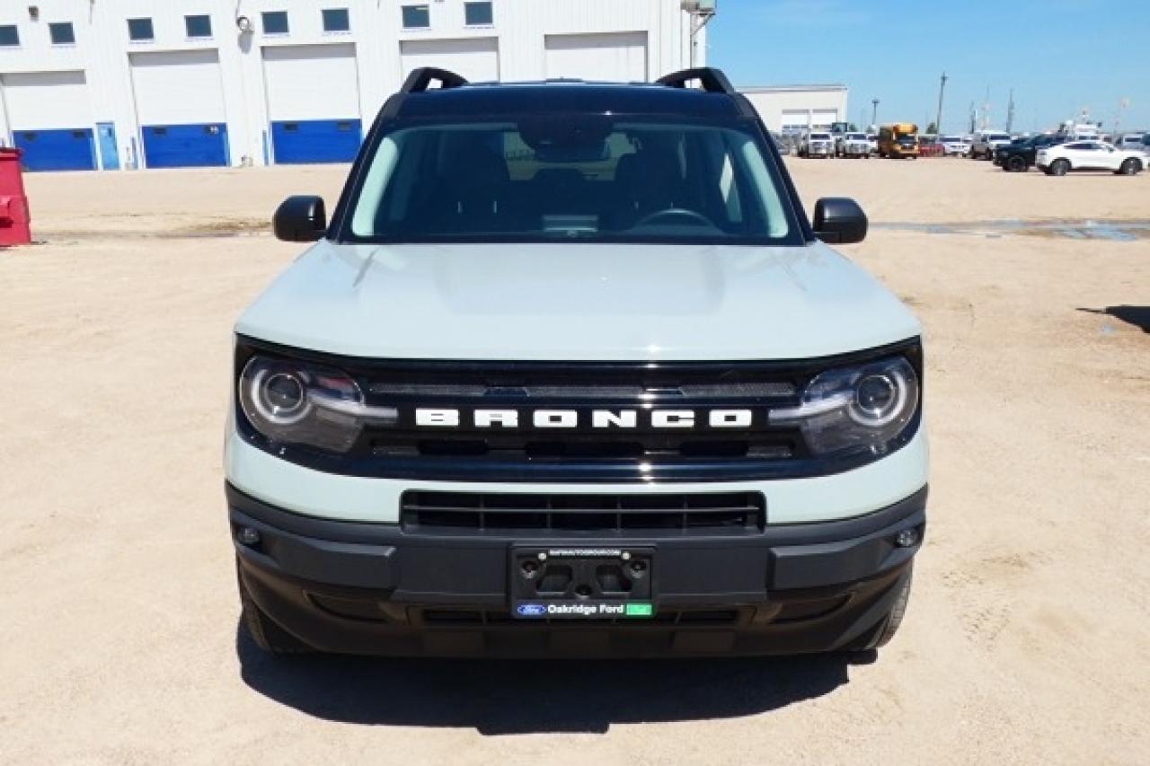 2023 Ford Bronco Sport Outer Banks 4x4 w/Htd L.wrap, BUC - Photo #3