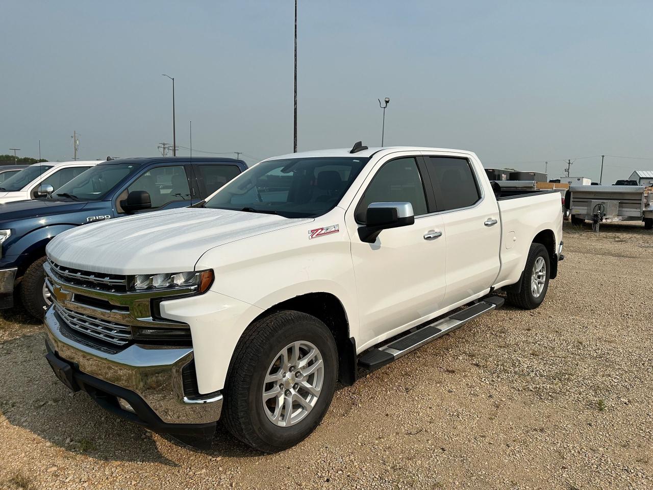Used 2019 Chevrolet Silverado 1500 LT for sale in Elie, MB