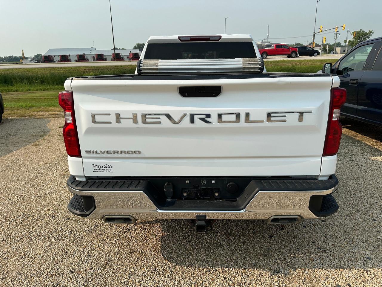 2019 Chevrolet Silverado 1500 LT Photo3