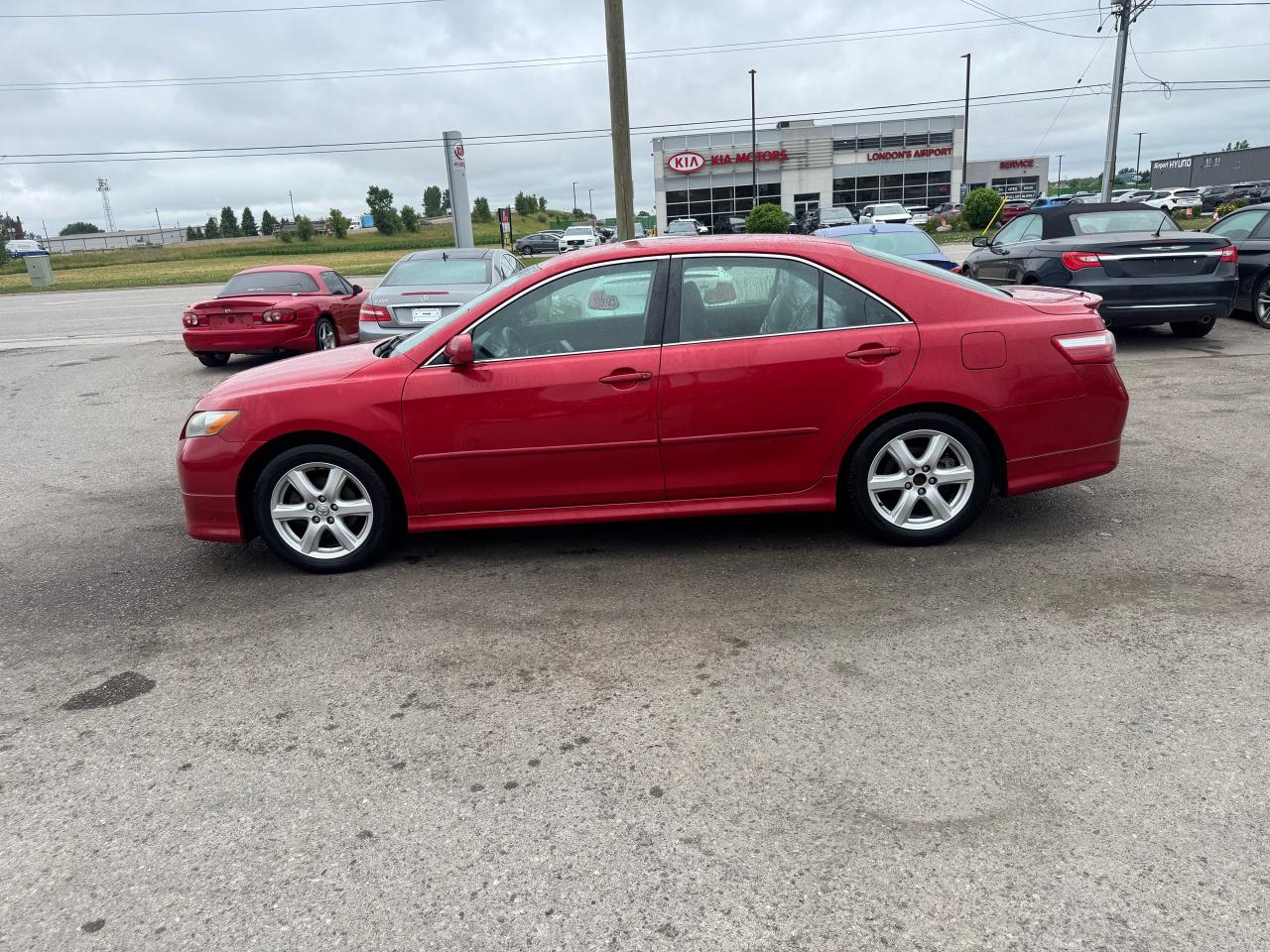 2007 Toyota Camry LE - Photo #2