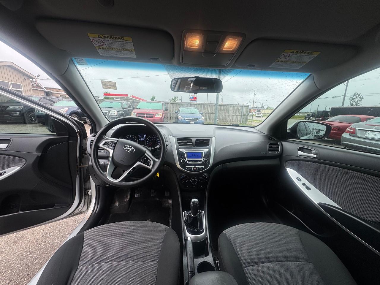 2014 Hyundai Accent GL - Photo #12