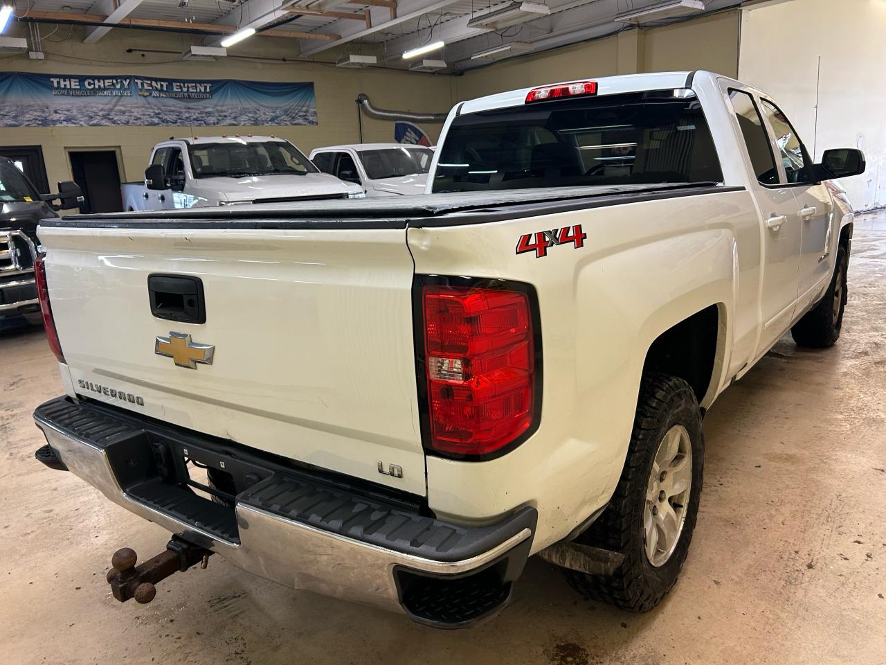 2019 Chevrolet Silverado 1500 LT - Photo #5